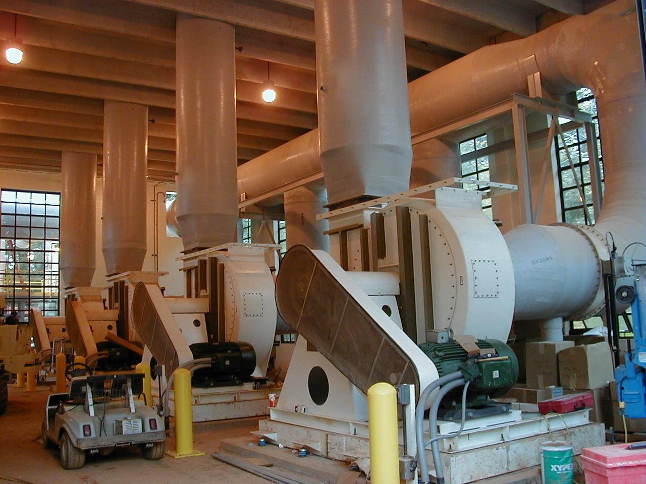 Four Large Fans with Unitary Bases